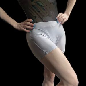 Silver Yumiko Shorts Small